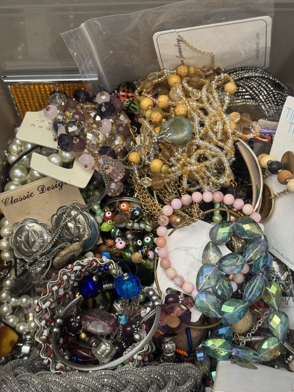 5Lbs Costume & Fashion Mixed Jewelry Grab Bag Lot Wearable Craft. Some Vintage.